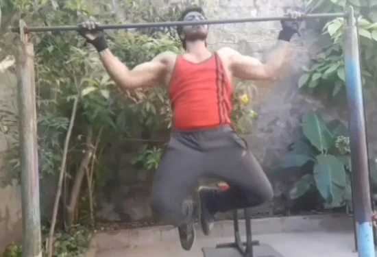 Pull ups 